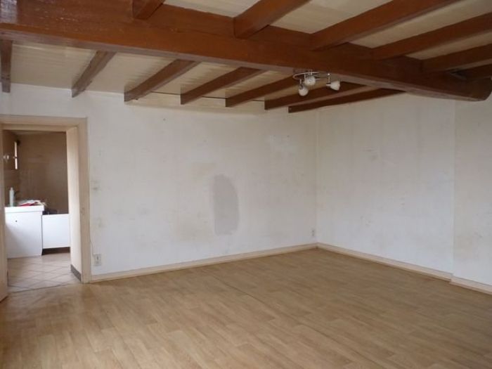 MAISON achat vente CHANTONNAY M4662