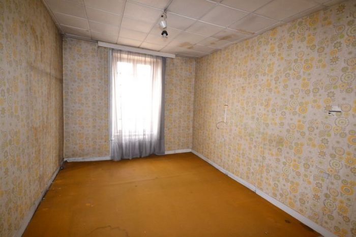 A vendre LOCAL COMMERCIAL sur secteur CHANTONNAY avec 50 m² de surface habitable