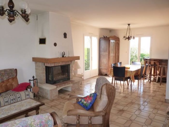 MAISON achat vente CHANTONNAY M5297