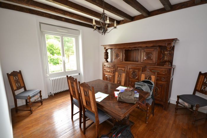 MAISON à vendre sur LES ESSARTS avec 4 pièces