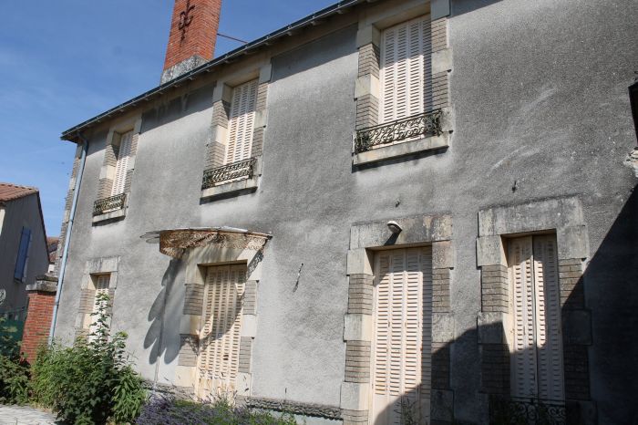 MAISON en vente sur CHANTONNAY M56802 au prix de 196100 euros