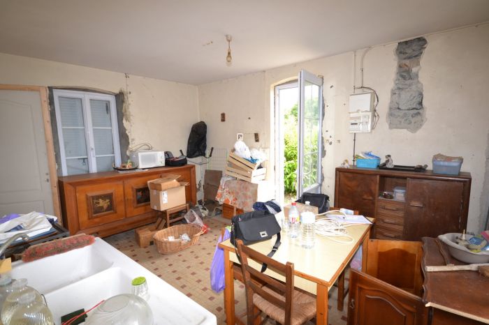MAISON achat vente CHANTONNAY M5839
