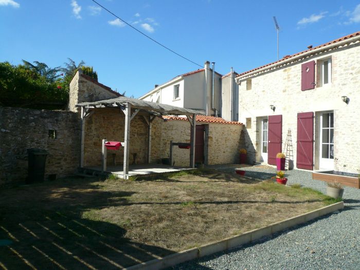 MAISON photos des pièces du bien L0457 au prix de 650 euros