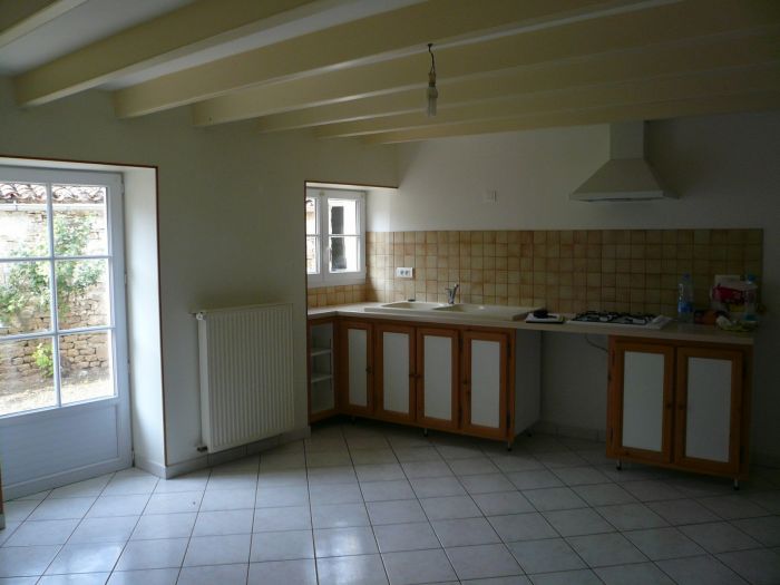 MAISON achat vente SAINT-JUIRE-CHAMPGILLON L0511