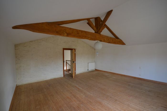 MAISON photos des pièces du bien L0558 au prix de 670 euros