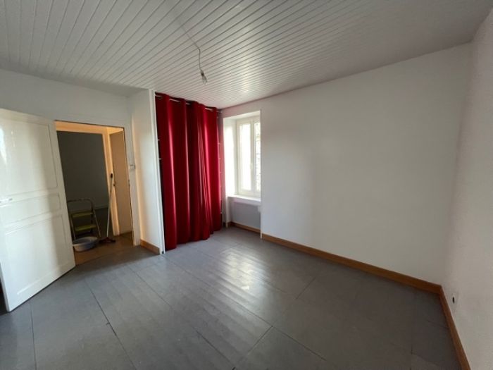 MAISON photos des pièces du bien L0562 au prix de 470 euros