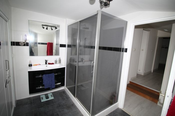 MAISON photos des pièces du bien L0586 au prix de 710 euros