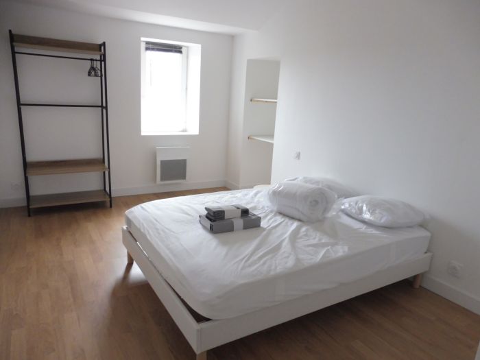 A vendre APPARTEMENT sur secteur CHANTONNAY avec 79 m² de surface habitable