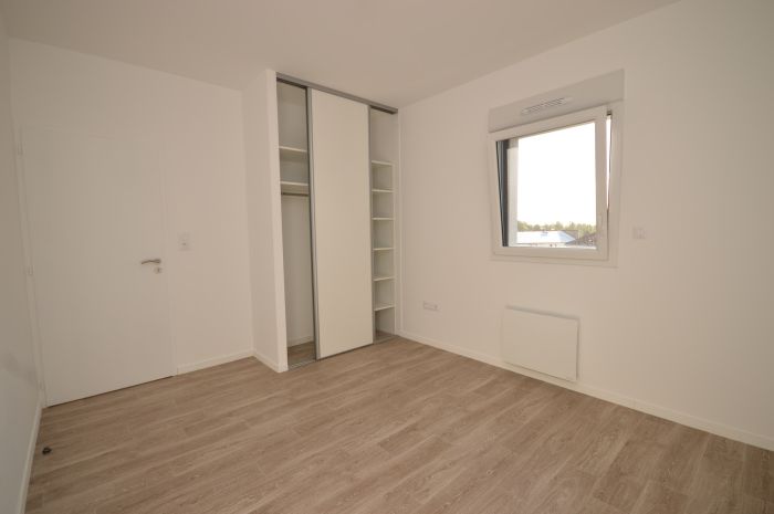 APPARTEMENT photos des pièces du bien L0612 au prix de 795 euros