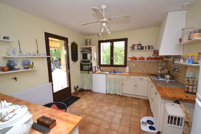 A vendre MAISON sur secteur MOUILLERON EN PAREDS avec 94 m² de surface habitable