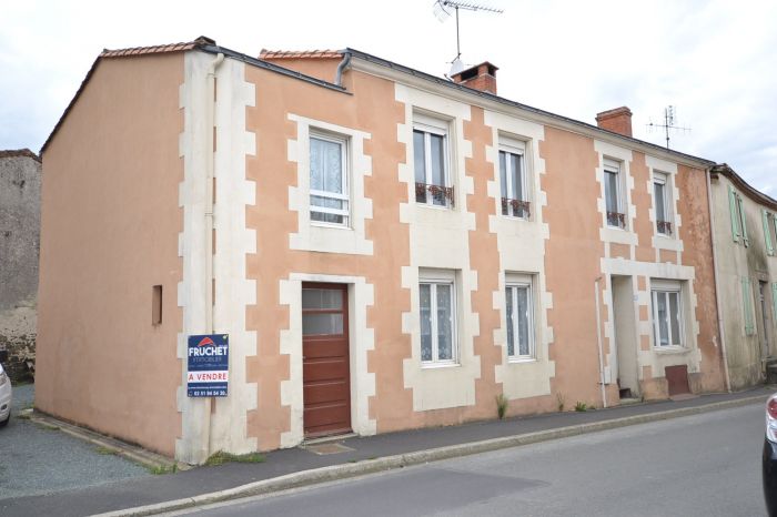 MAISON à vendre ST MARTIN DES NOYERS 