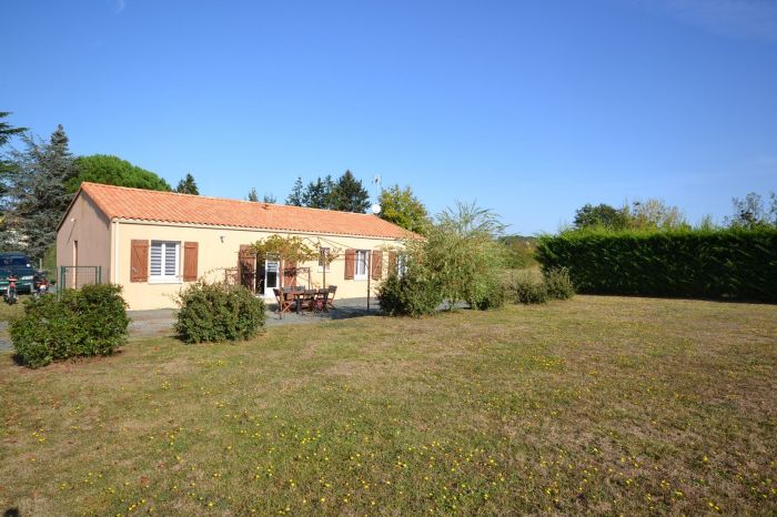 MAISON à vendre STE HERMINE 