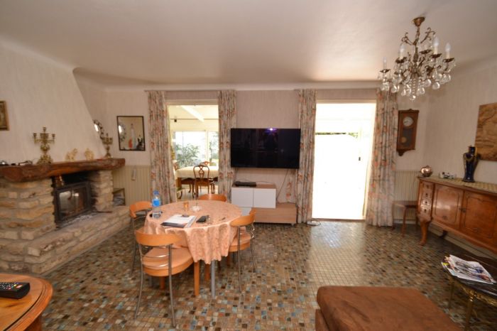 MAISON achat vente CHANTONNAY M5870