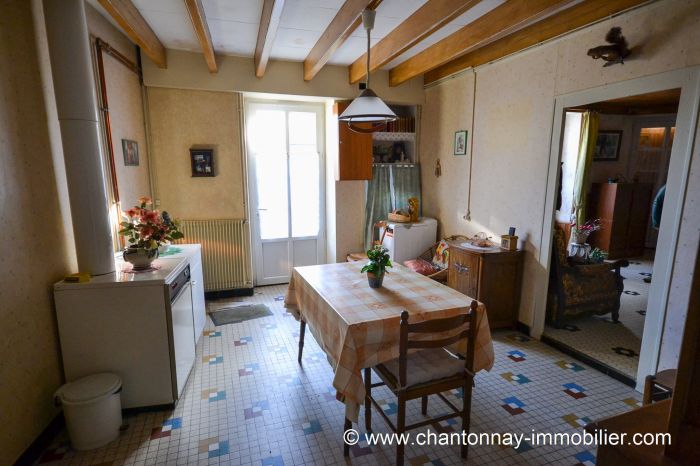 MAISON achat vente CHANTONNAY M5943