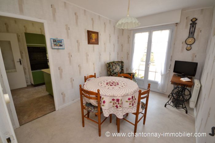 MAISON à vendre sur CHANTONNAY avec 4 pièces