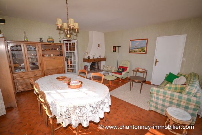 MAISON achat vente CHANTONNAY M5955