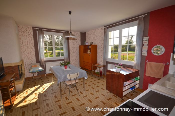 MAISON à vendre sur CHANTONNAY avec 4 pièces