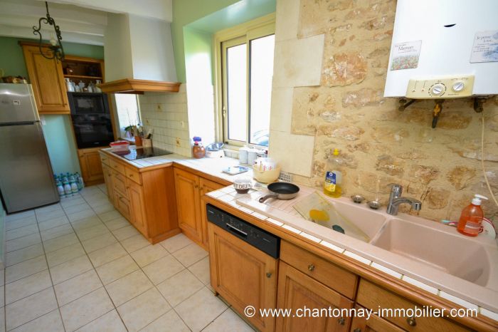 MAISON achat vente CHANTONNAY M5959