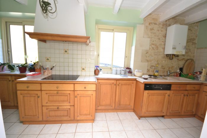 MAISON à vendre sur CHANTONNAY avec 4 pièces