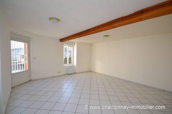 MAISON à vendre sur CHANTONNAY avec 3 pièces