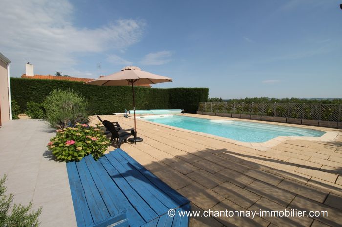 Maison avec vue dgage sur la campagne  MOUILLERON EN PAREDS immobilier à vendre au prix de 278000 euros