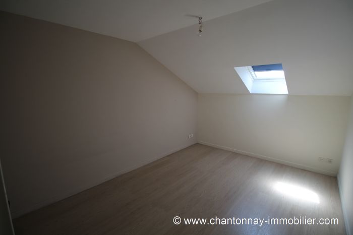 A vendre APPARTEMENT sur secteur CHANTONNAY avec 67 m² de surface habitable