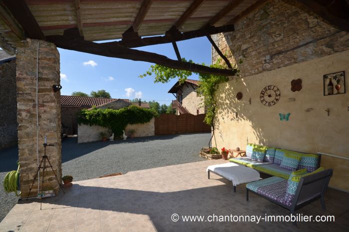 MAISON achat vente CHANTONNAY M5995