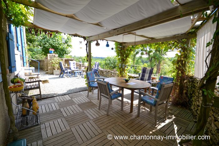 MAISON achat vente CHANTONNAY M6014