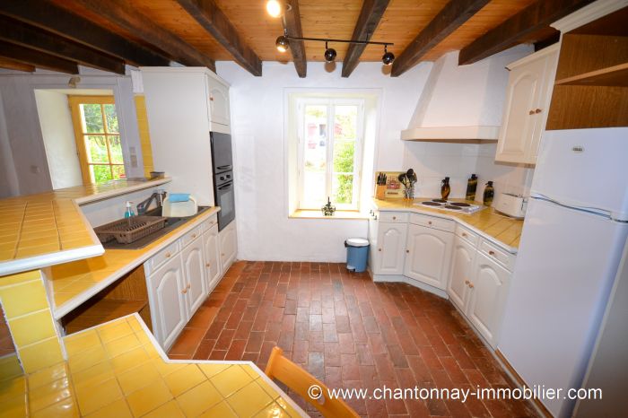 MAISON à vendre sur CHANTONNAY avec 5 pièces