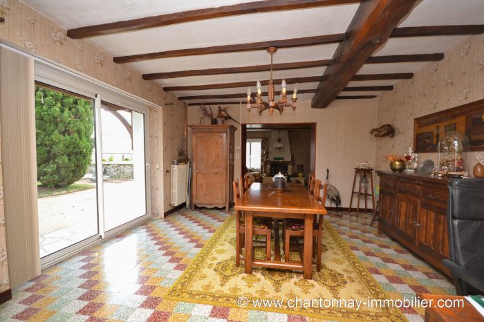 MAISON à vendre sur POUZAUGES avec 4 pièces