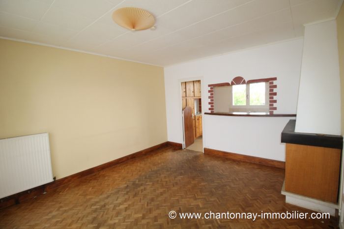 MAISON achat vente CHANTONNAY M6046