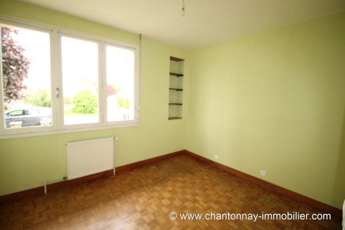 MAISON à vendre sur CHANTONNAY avec 4 pièces