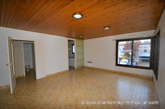 A vendre APPARTEMENT sur secteur CHANTONNAY avec 60 m² de surface habitable