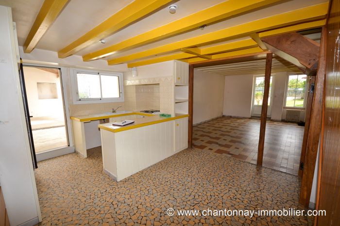 MAISON achat vente CHANTONNAY M6063