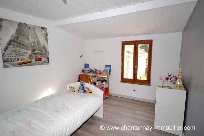 STE CECILE - Charmante maison 3 chambres, garage et jardin SAINTE-CCILE immobilier à vendre au prix de 123000 euros