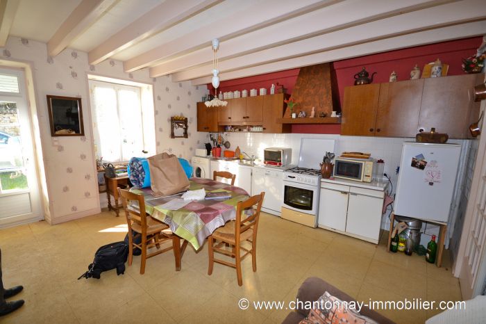 MAISON à vendre sur CHANTONNAY avec 5 pièces