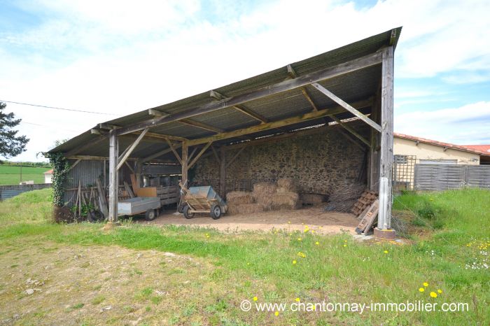 MOUILLERON SAINT GERMAIN - Charmante maison de campagne  r à vendre LA CHTAIGNERAIE au prix de 107000 euros