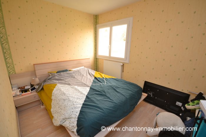 Sp�cial investisseurs - Plain-pied 2 chambres au coeur de CHA en vente sur CHANTONNAY M6095 au prix de 164300 euros