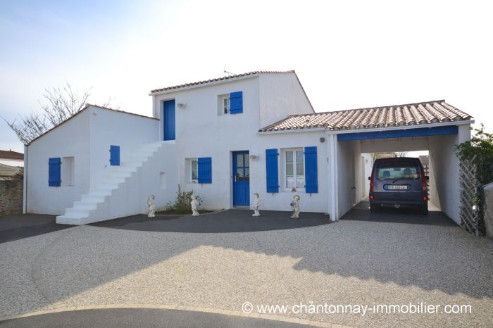 MAISON achat vente CHANTONNAY M6100