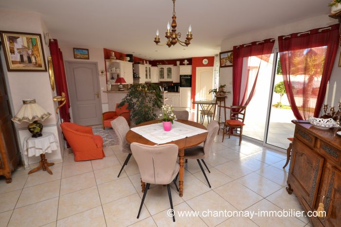 MAISON en vente sur CHANTONNAY M6109 au prix de 399900 euros