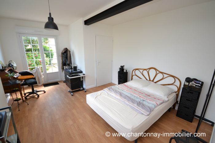 MAISON en vente sur CHANTONNAY M6120 au prix de 221550 euros