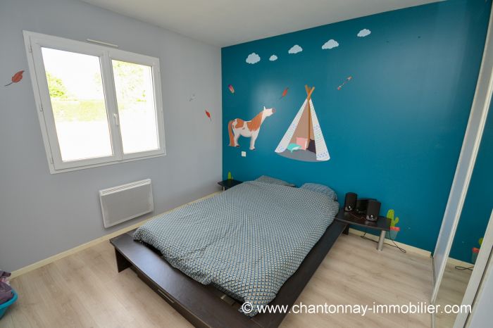 Annonce Cabinet Fruchet CHANTONNAY - Charmante maison de plain-pied 4-5 chambres à vendre CHANTONNAY prix 248000 euros