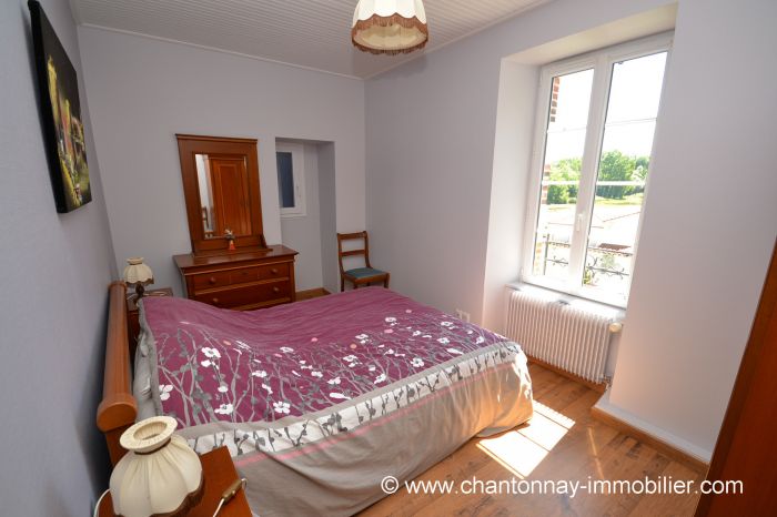  CHANTONNAY - Dans un cadre idyllique - Maison de caractre  CHANTONNAY immobilier à vendre au prix de 283500 euros