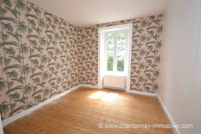 CHANTONNAY - Jolie maison de caractre proche centre ville CHANTONNAY immobilier à vendre au prix de 190800 euros