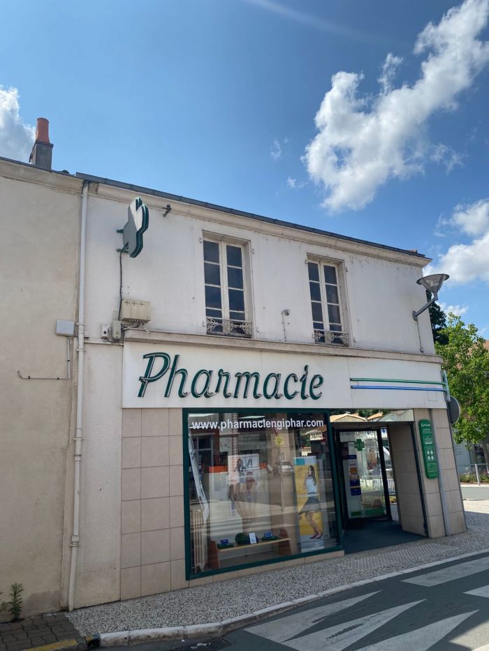 LOCAL COMMERCIAL achat vente CHANTONNAY M6165