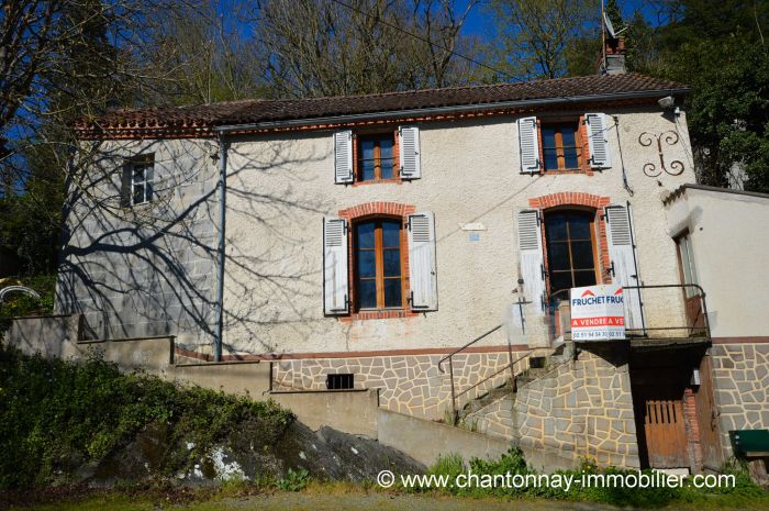 MAISON en vente sur MOUCHAMPS M6166 au prix de 75250 euros