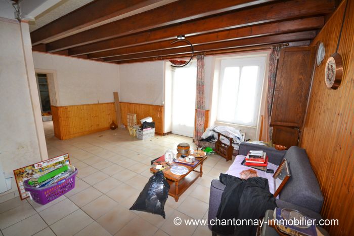 MAISON à vendre sur CHANTONNAY avec 5 pièces