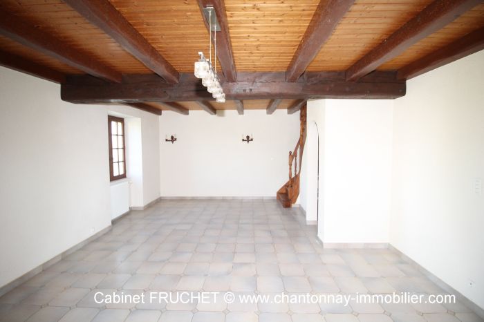 MAISON à vendre sur LA CAILLRE-SAINT-HILAIRE avec 6 pièces