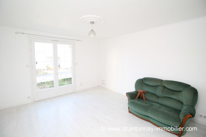 MAISON à vendre sur CHANTONNAY avec 3 pièces