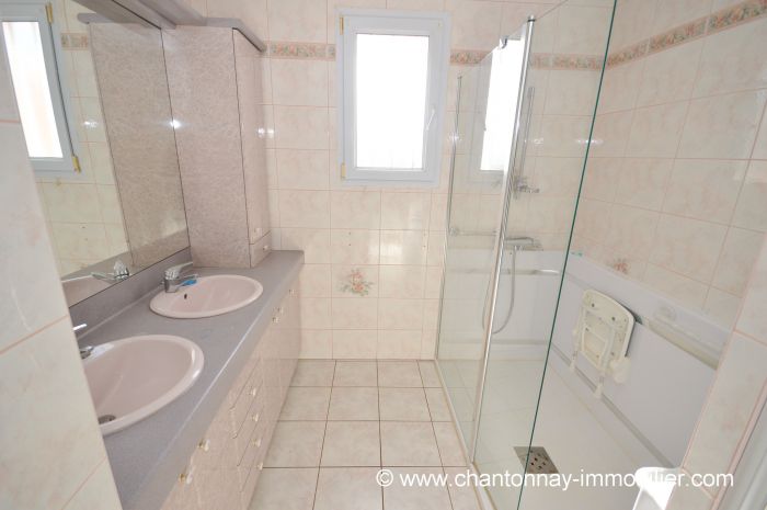 MAISON en vente sur POUZAUGES M6260 au prix de 231500 euros